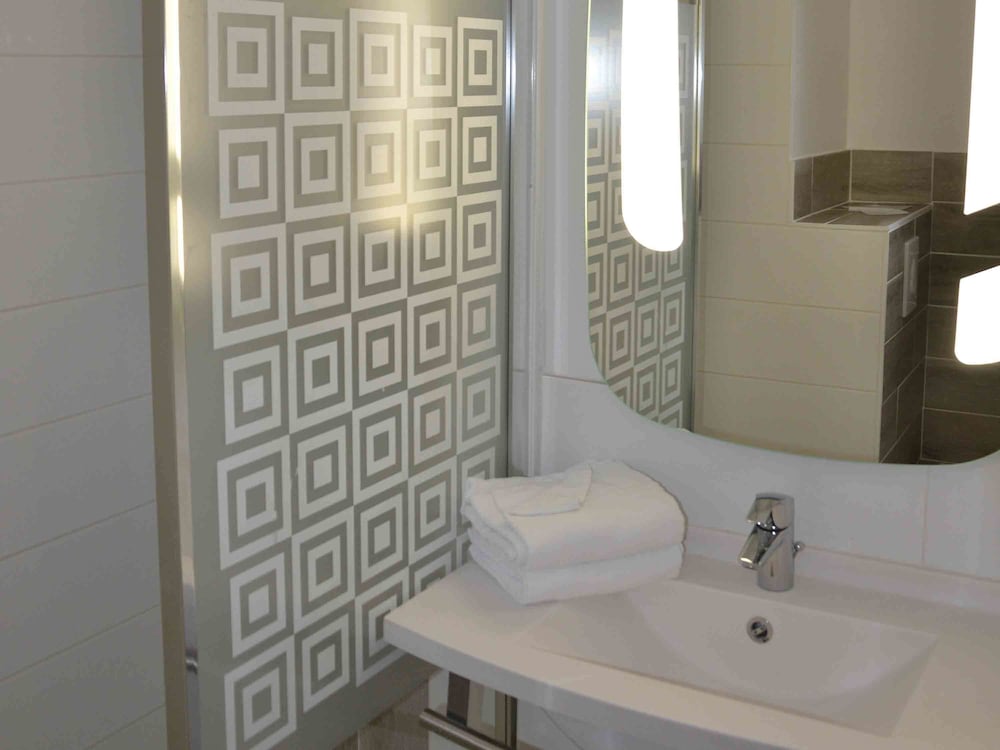 Ibis Chalon Sur Saone Europe 67/67