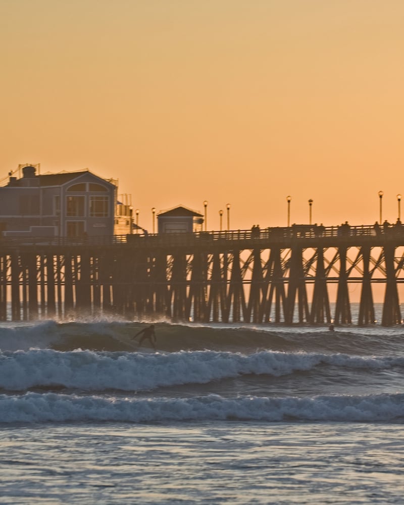 Southern California Beach Club 68/73