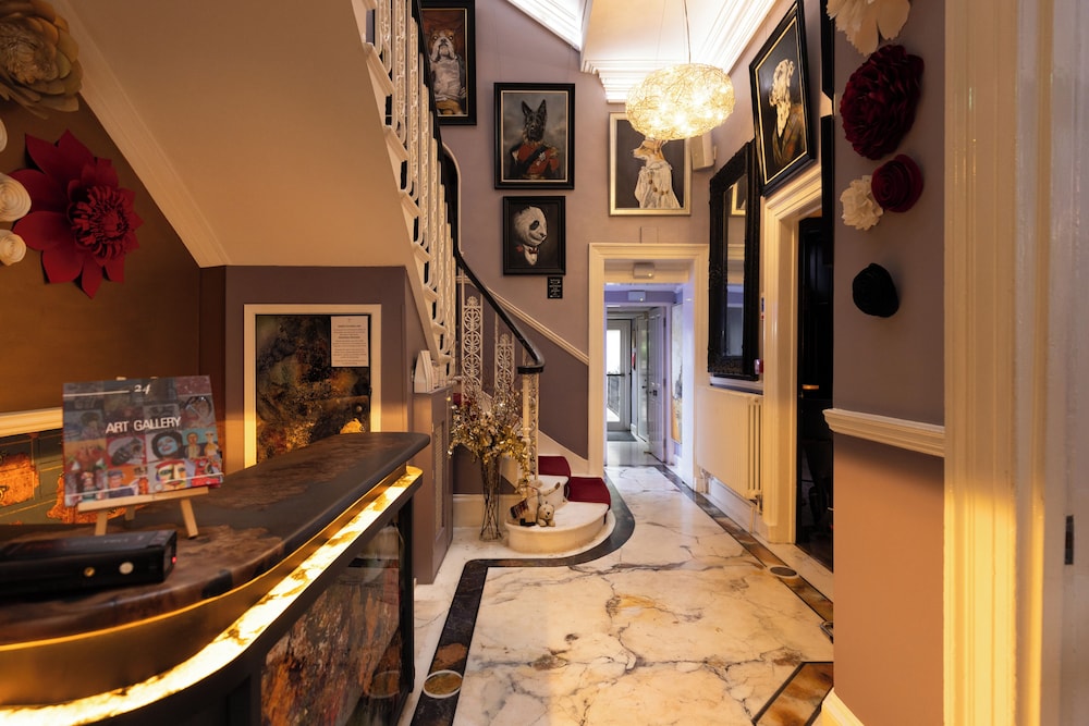 24 Royal Terrace 13/50
