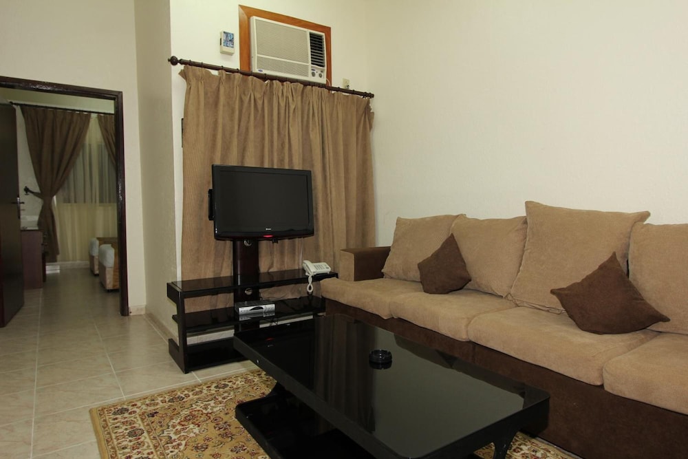 بنايه خليفه(Khalifa Tower Hotel Apartments) 55/69