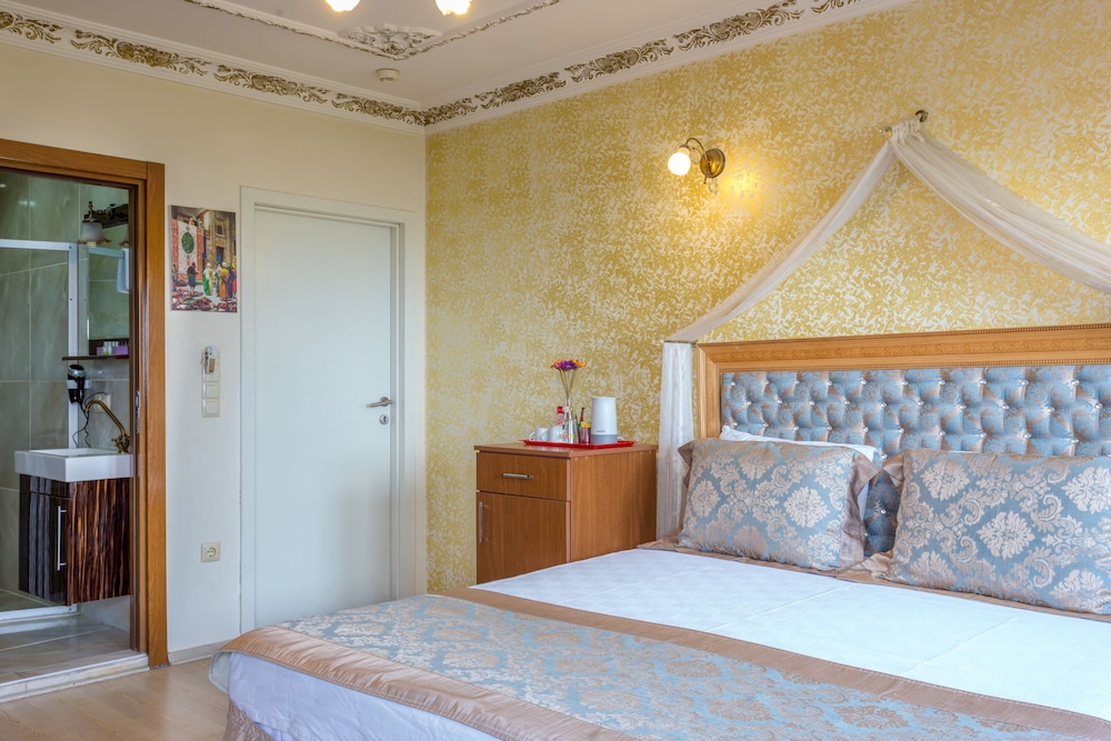 Sea House Suites 14/50