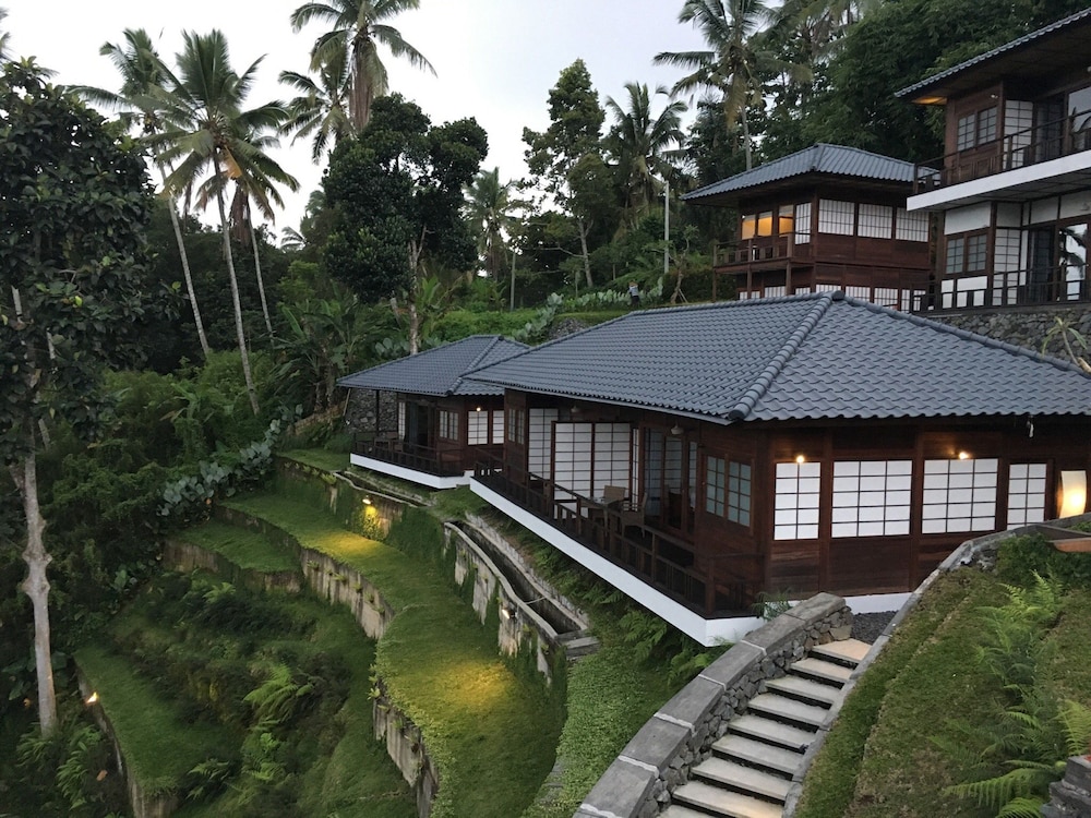 Suarapura Resort and SPA 41/50