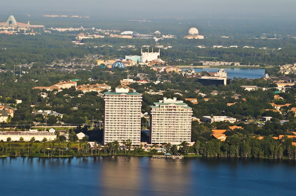 Blue Heron Beach Resort 27/70