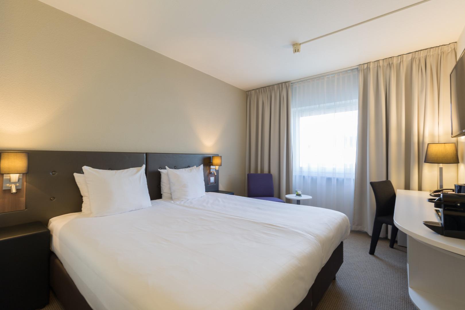Room, Double Bed