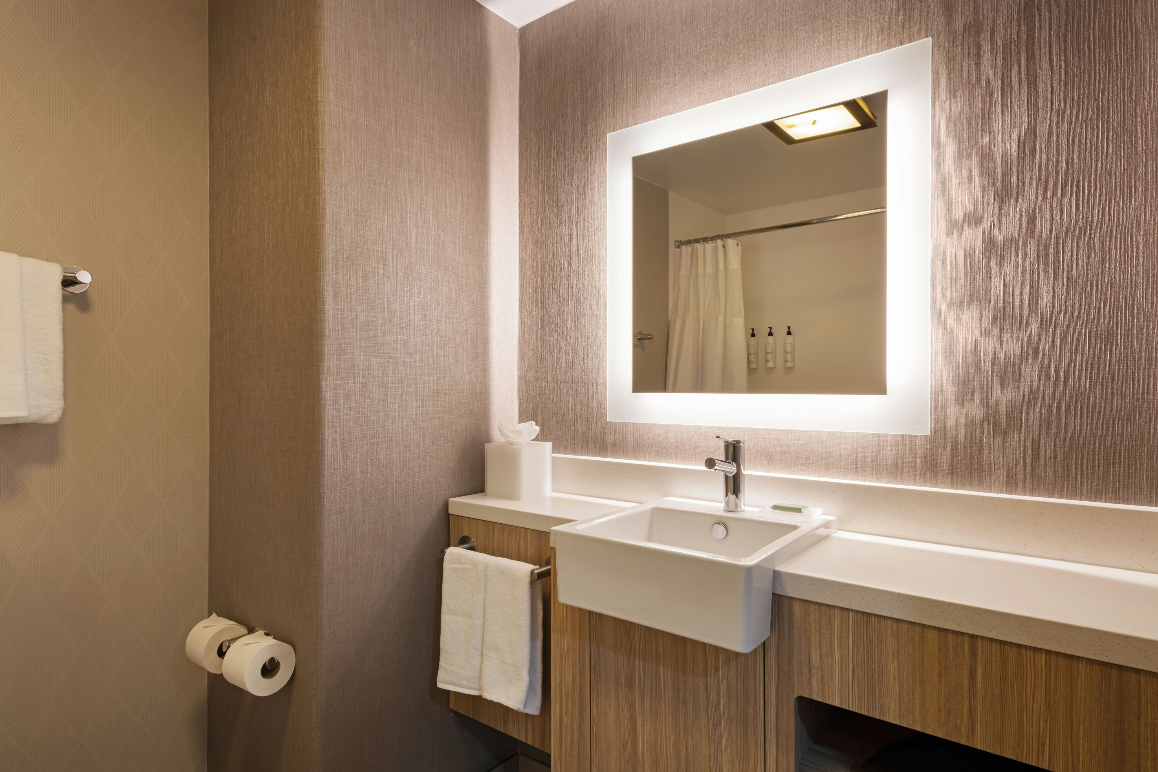 SpringHill Suites Turlock 15/18