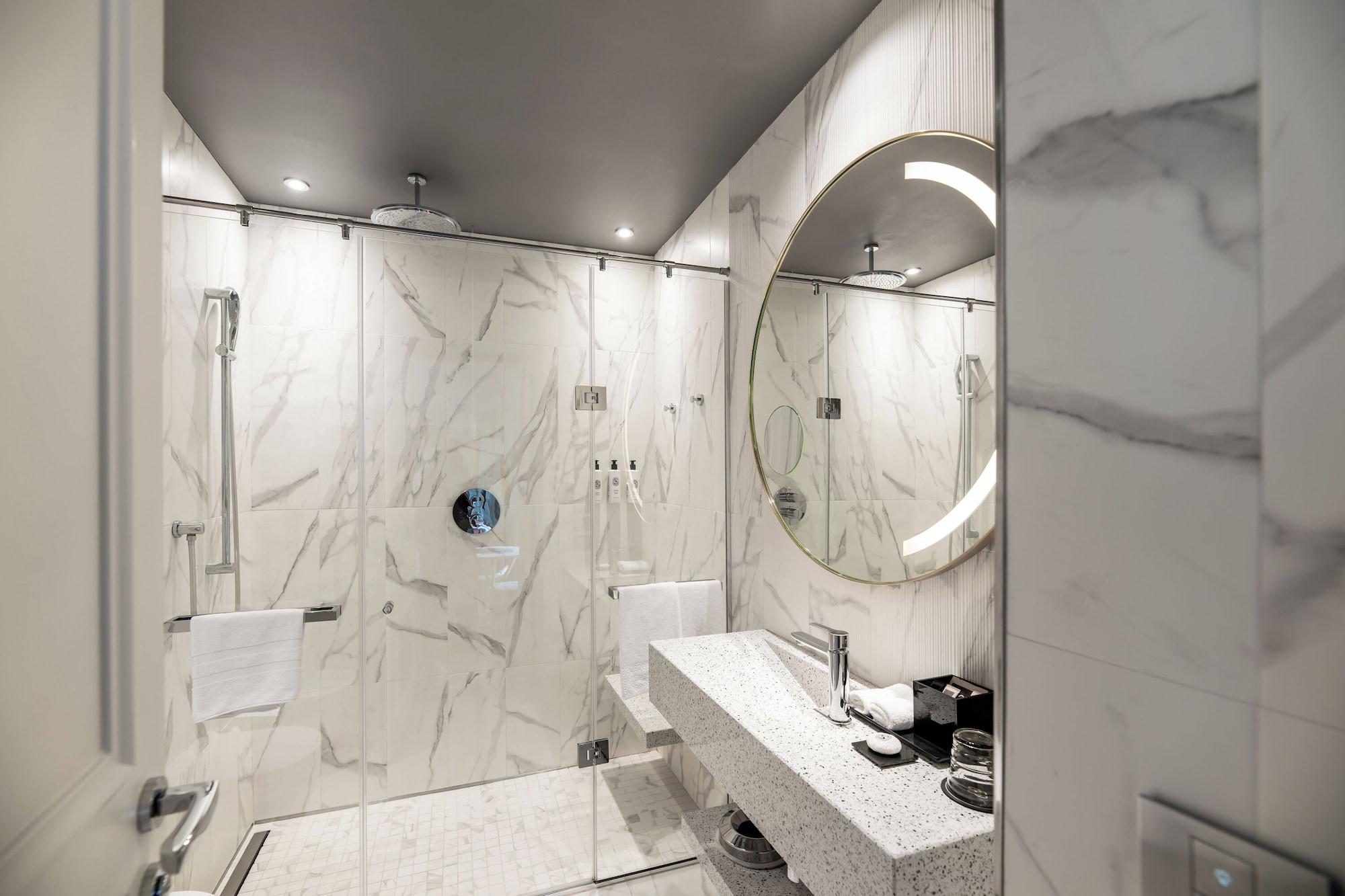 Connecting, Family, Multiple Beds، Sofitel Rome Villa Borghese Hotel 10/10