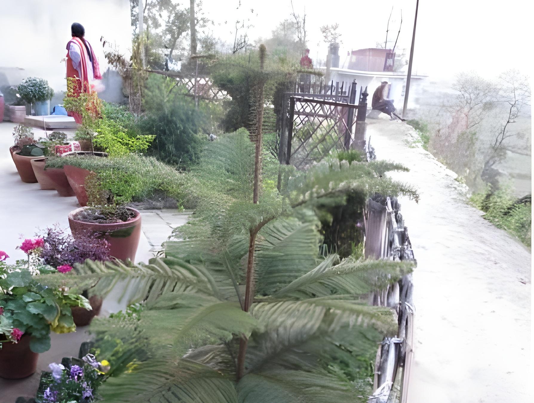 Hotel Manohara 20/21