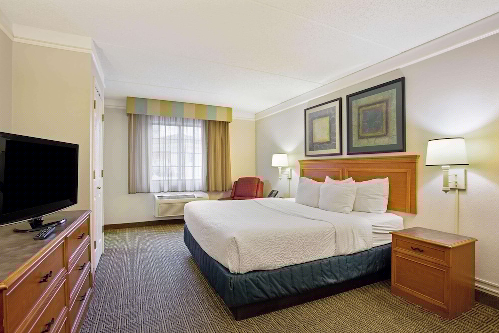 La Quinta Inn Lexington 20/52