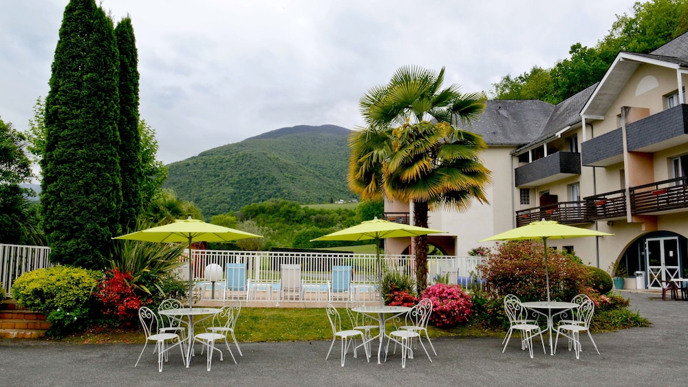 HOTEL LE VIEUX LOGIS 1/34