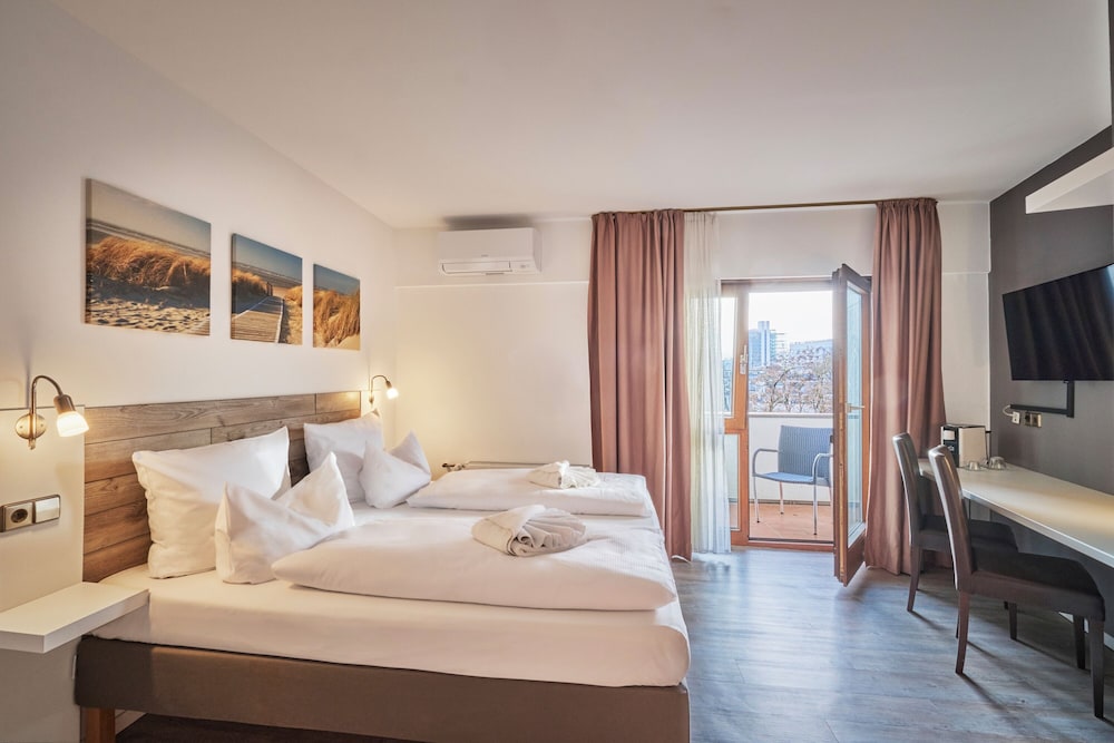 Hotel Stuttgart 21 6/33