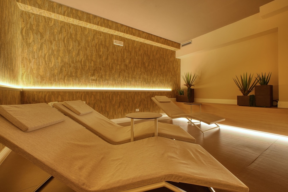 Hotel Palazzo Del Garda (ex Hotel Armony) 24/48