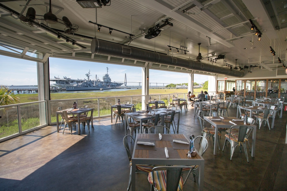 The Beach Club At Charleston Harbor Resort And Marina 27/48