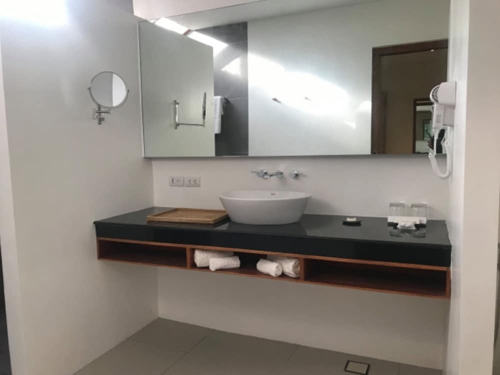 Bluewater Panglao Beach Resort 43/43