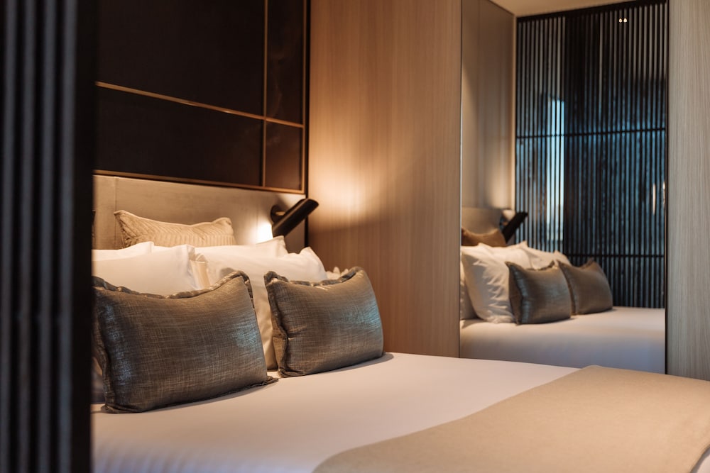 One Global Resorts Green Square 22/50