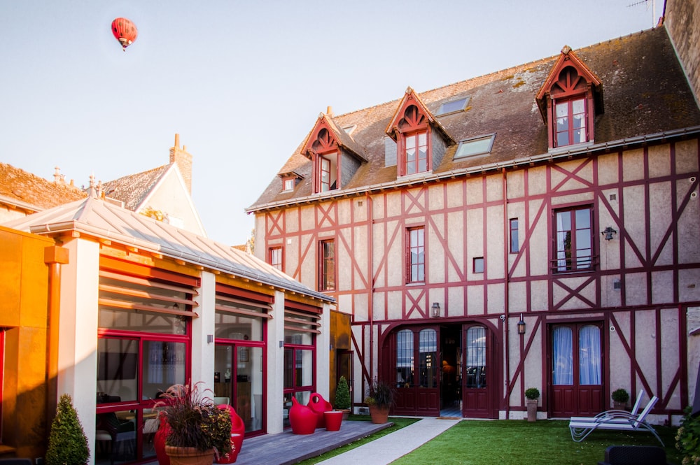 Hotel Au Charme Rabelaisien 1/50