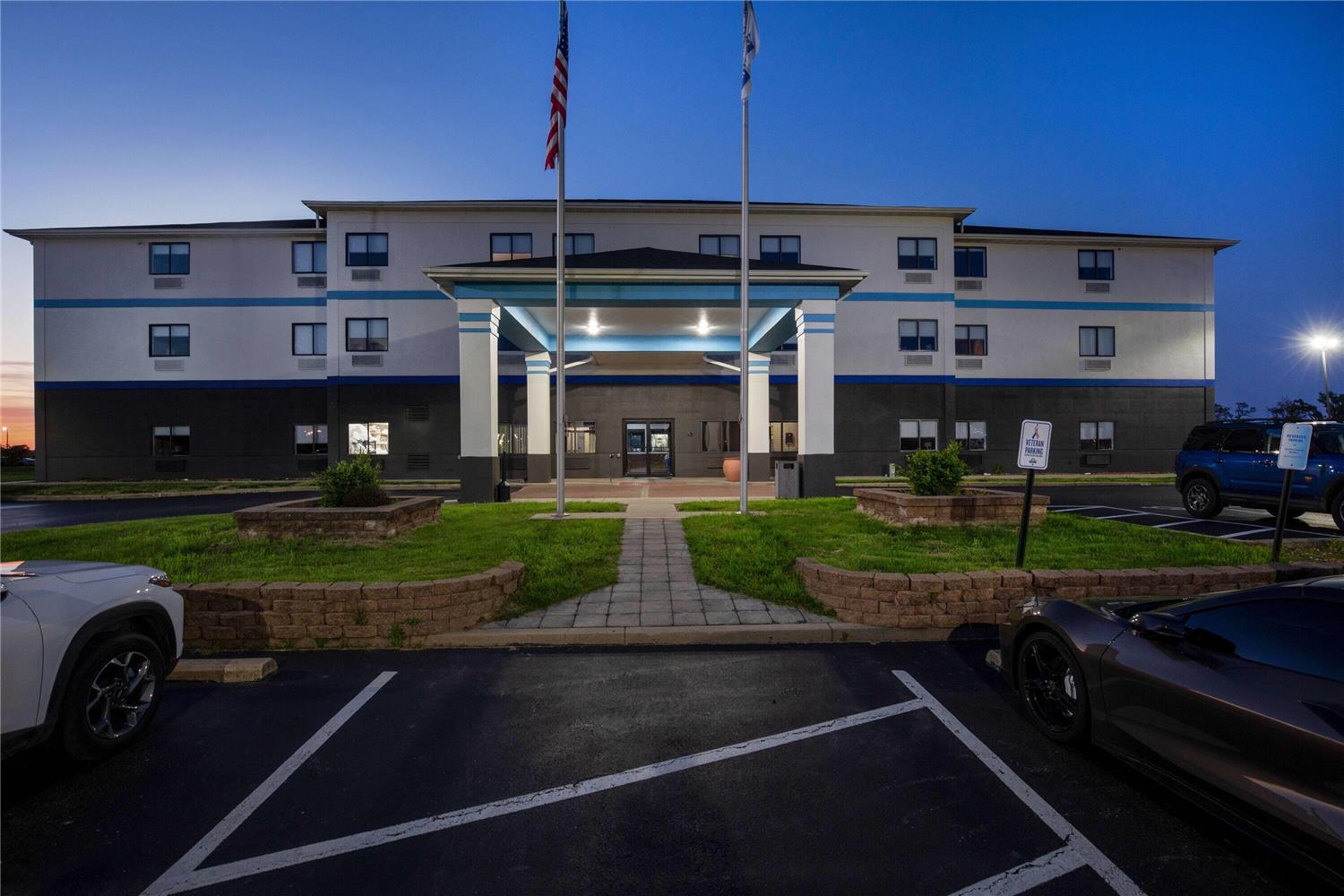Days Inn by Wyndham Collinsville/St. Louis 3/11