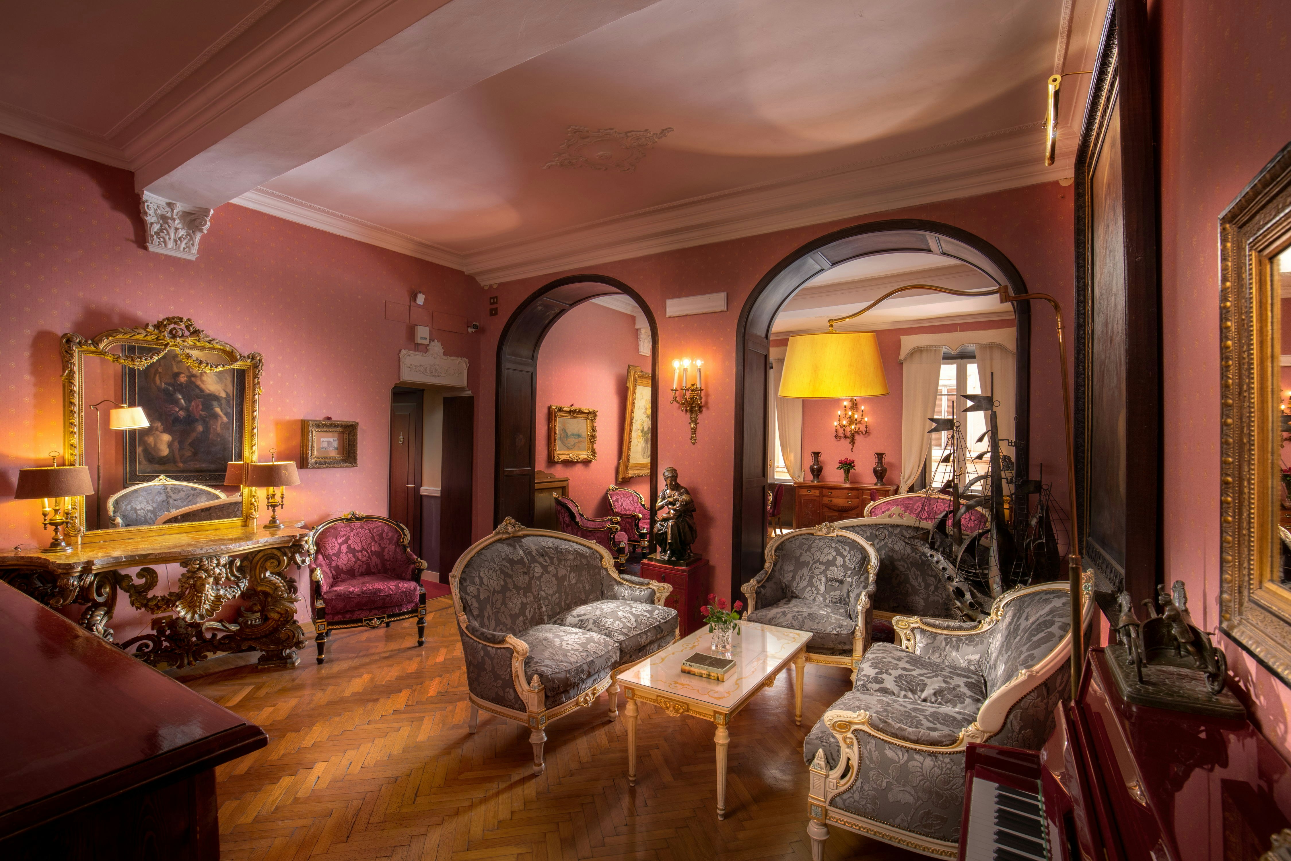 Residenza Frattina 35/49