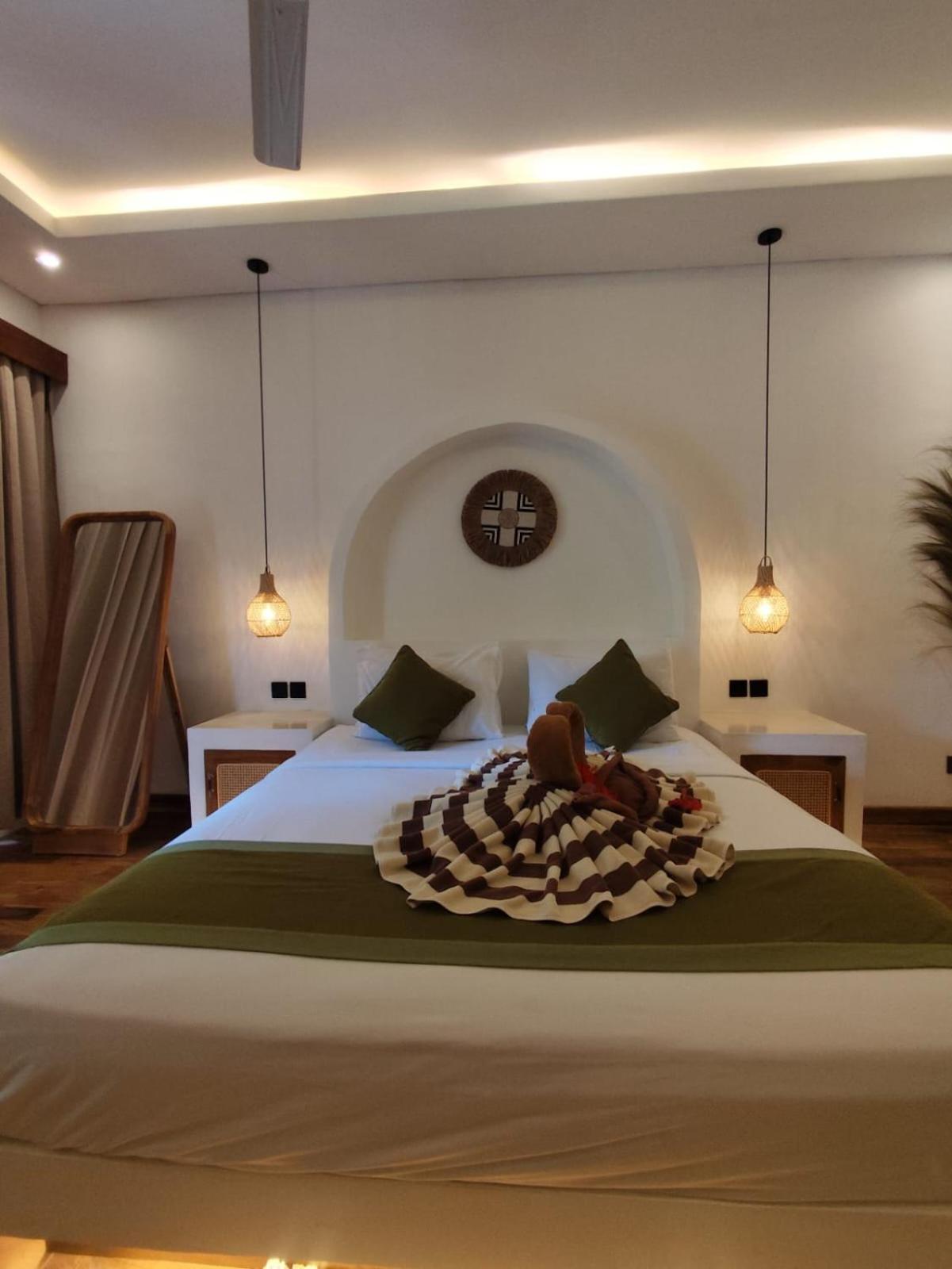 Deluxe, King Bed, Jungle View, Balcony