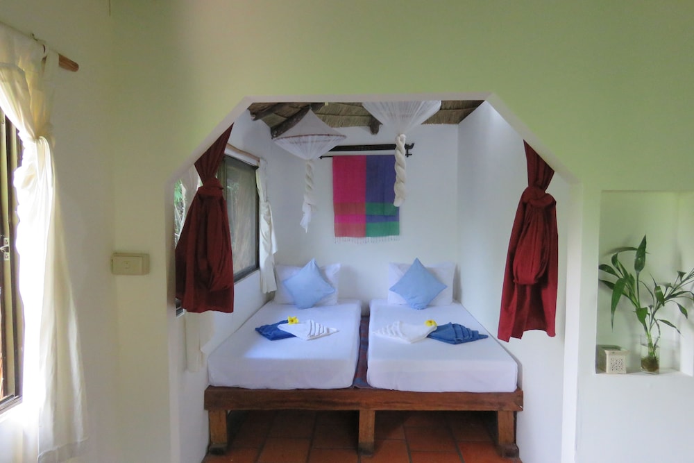 Rainbow Lodge 23/40