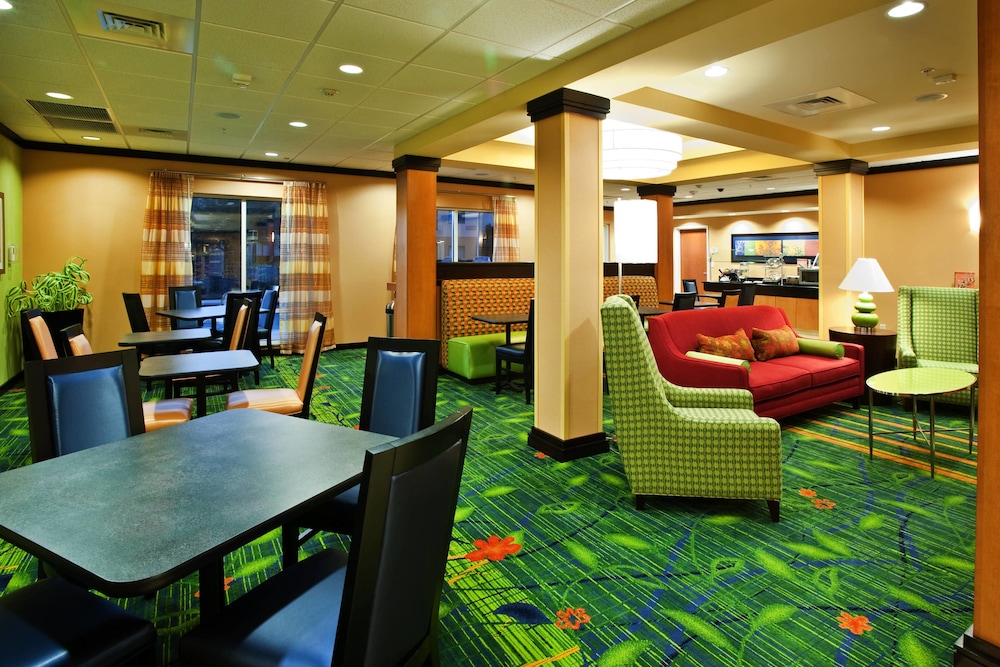 Fairfield Inn Suites Albany 25/44