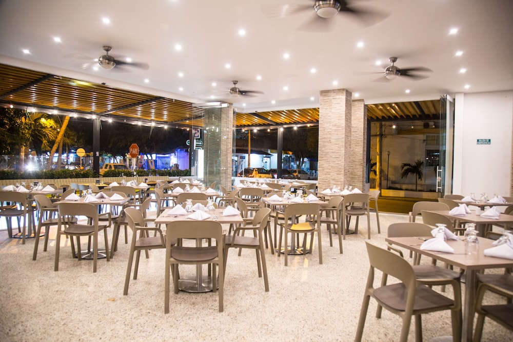 Hotel Porto Bahia 66/77