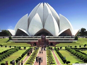 The Muse Sarovar Portico, Nehru Place 40/42