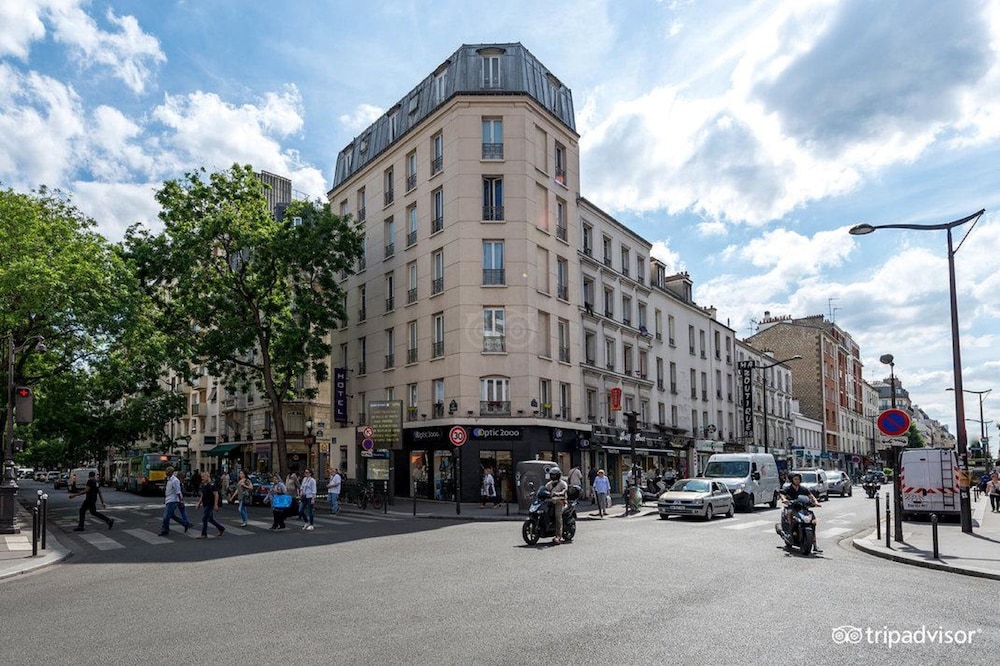 Hôtel De L'union 26/41