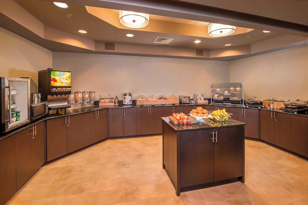 Springhill Suites by Marriott State College 46/63