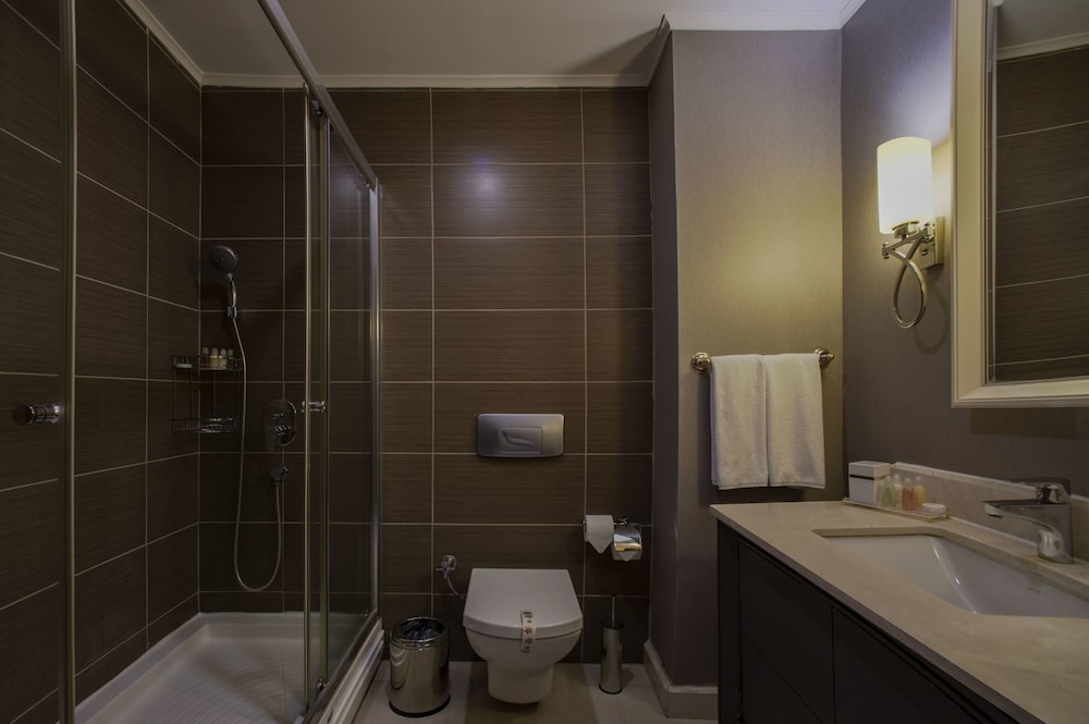 Taksim Square Hotel 49/50