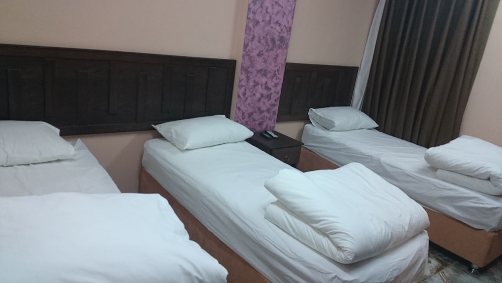 Sea Beach Hotel 26/44