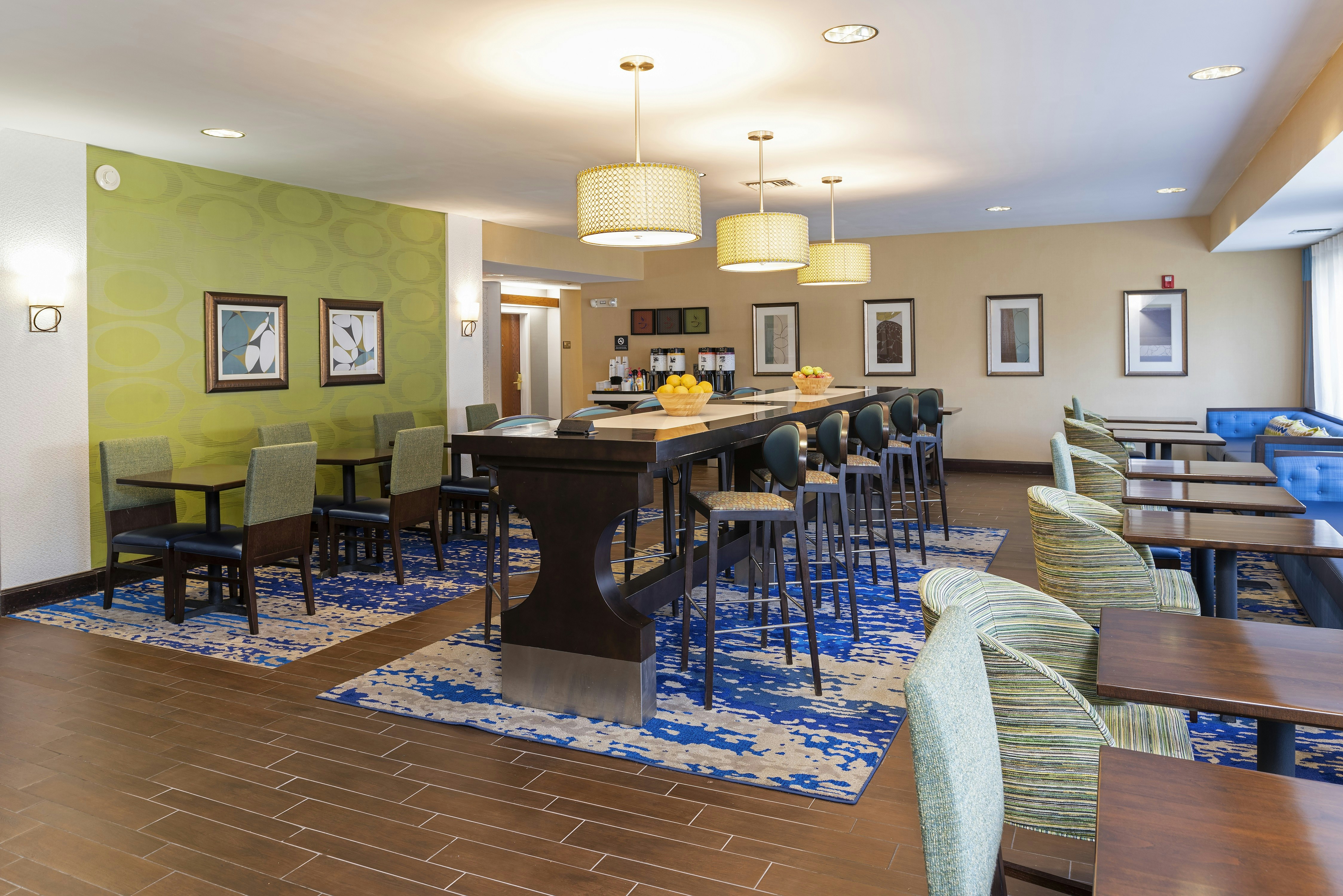 Hampton Inn East Lansing 31/45