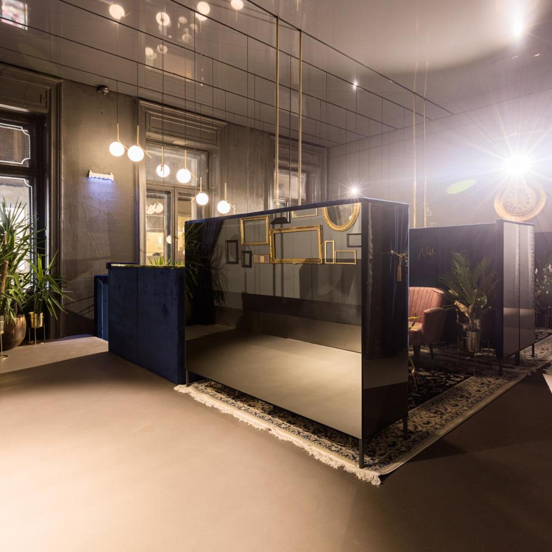 Noble Boutique Hotel - Adults Only 35/50