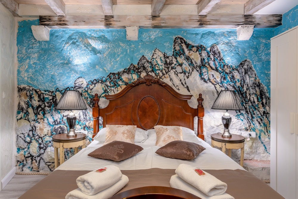 Historic Plaza Varos Split - Adults Only 39/57
