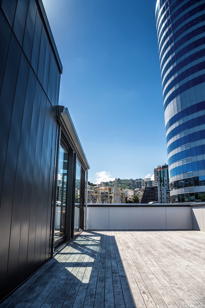 Boulcott Suites 63/70