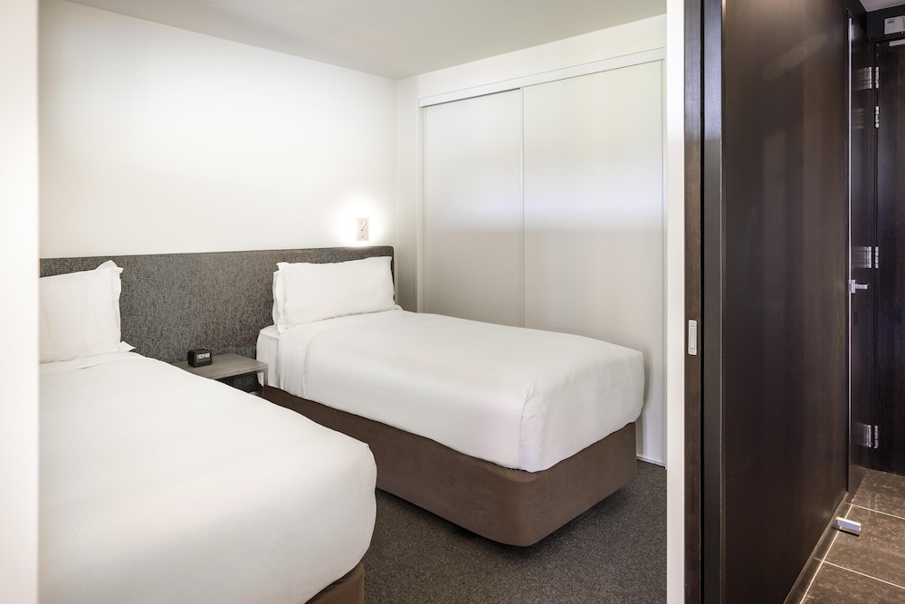 2 Bedrooms, Residence, Suite, King and Twin Beds، Hilton Queenstown Resort and Spa 2/10