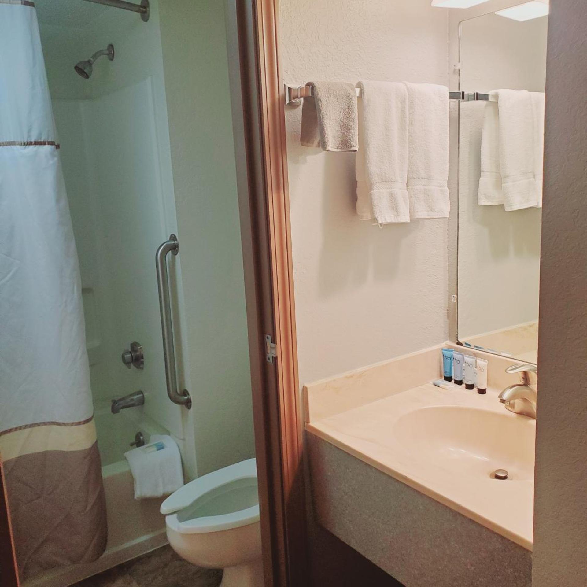 Blackstone Lodge Suites 46/50