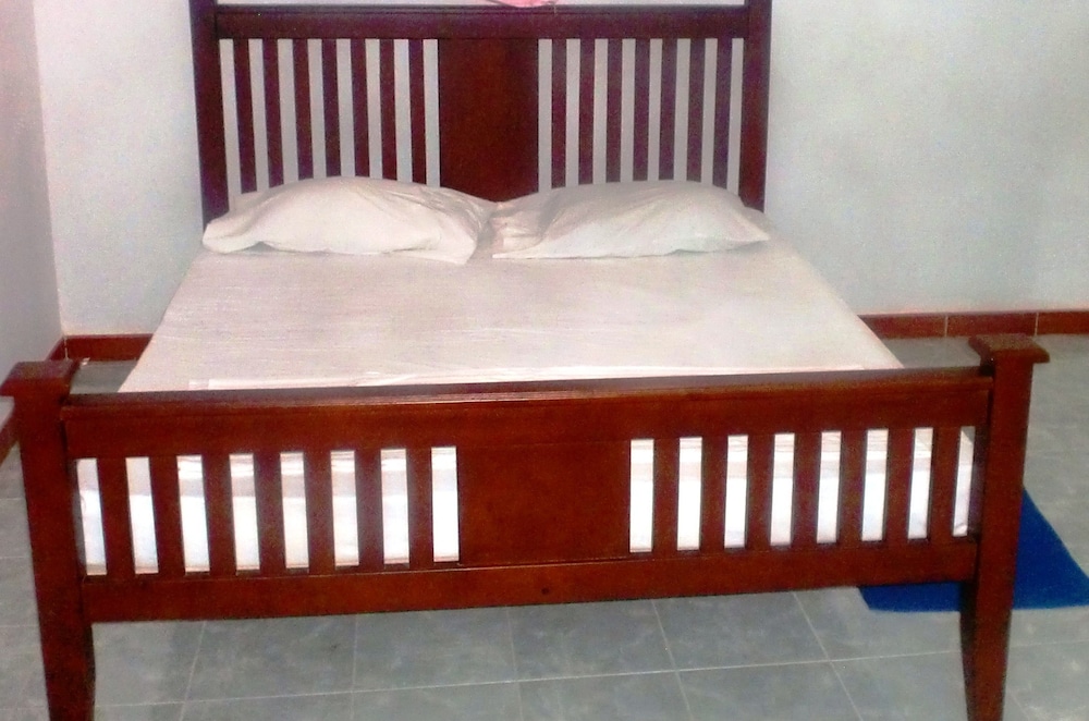 White Villa 22/41