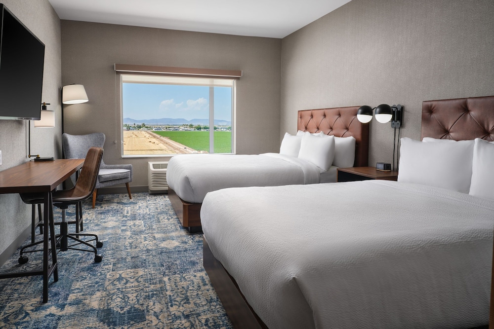 Four Points by Sheraton Yuma 6/24