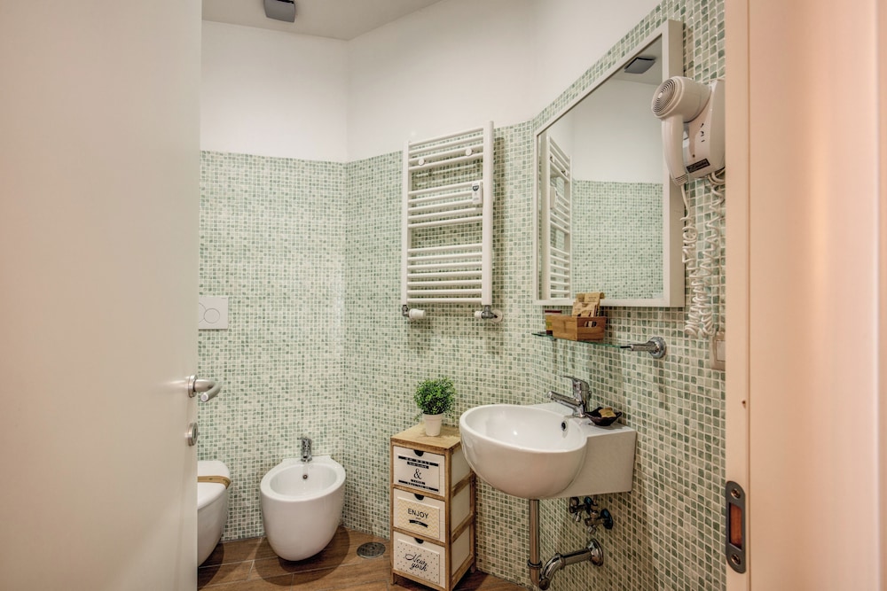 Santamaggiore Inn 48/50