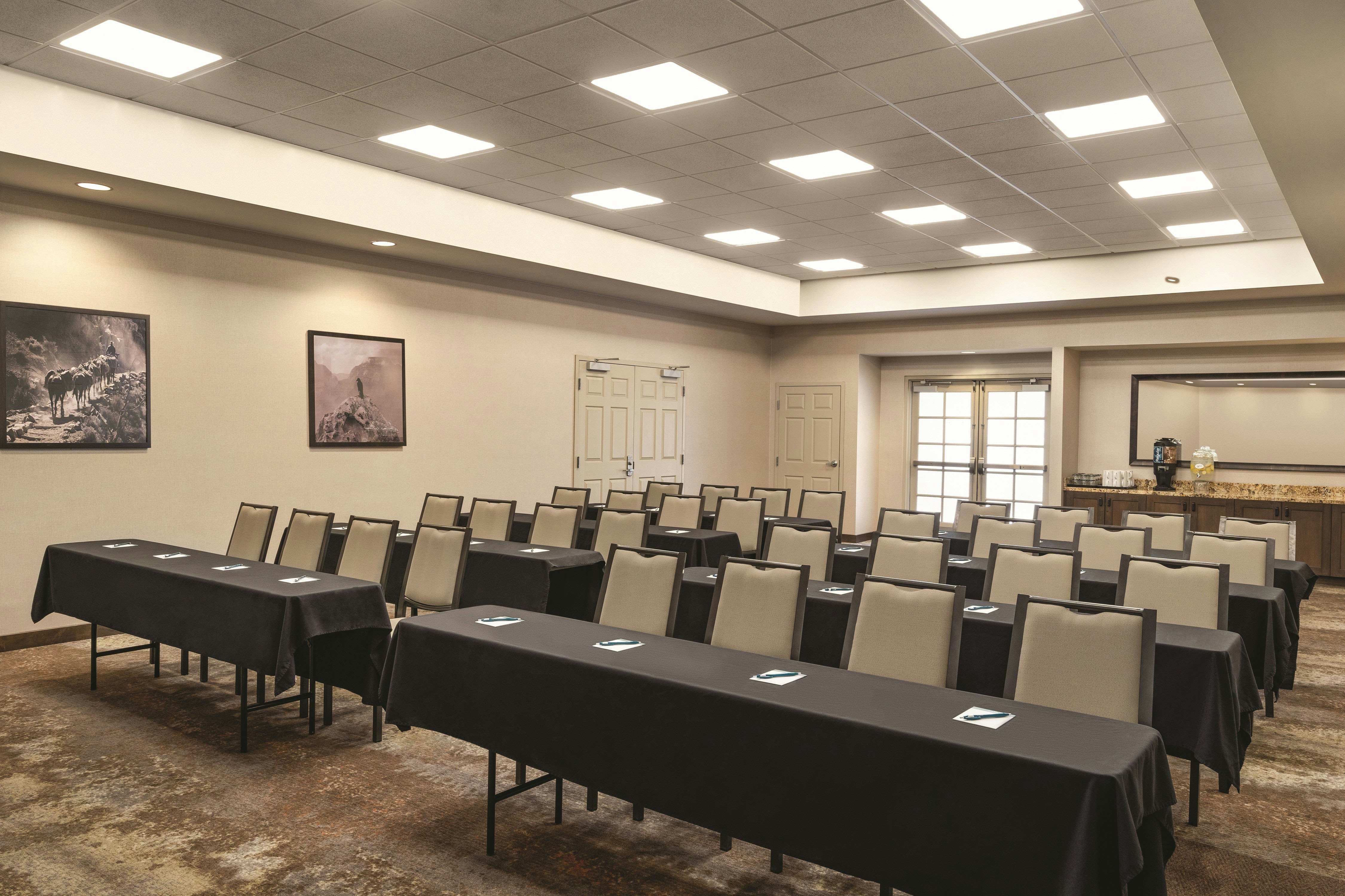 Homewood Suites by Hilton Tucson/St. Philip s Plaza Univ 43/48