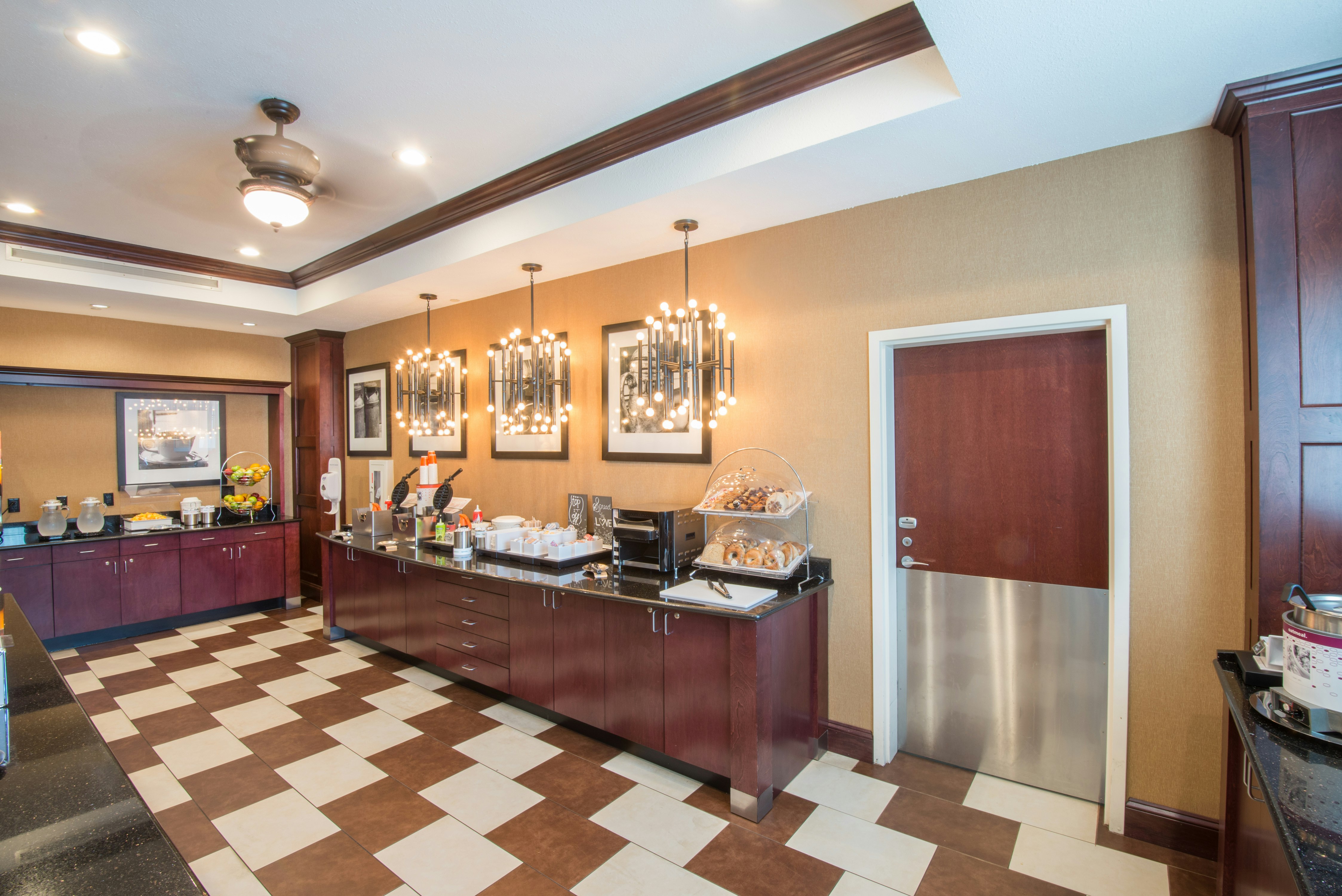 Hampton Inn Kingston 5/39