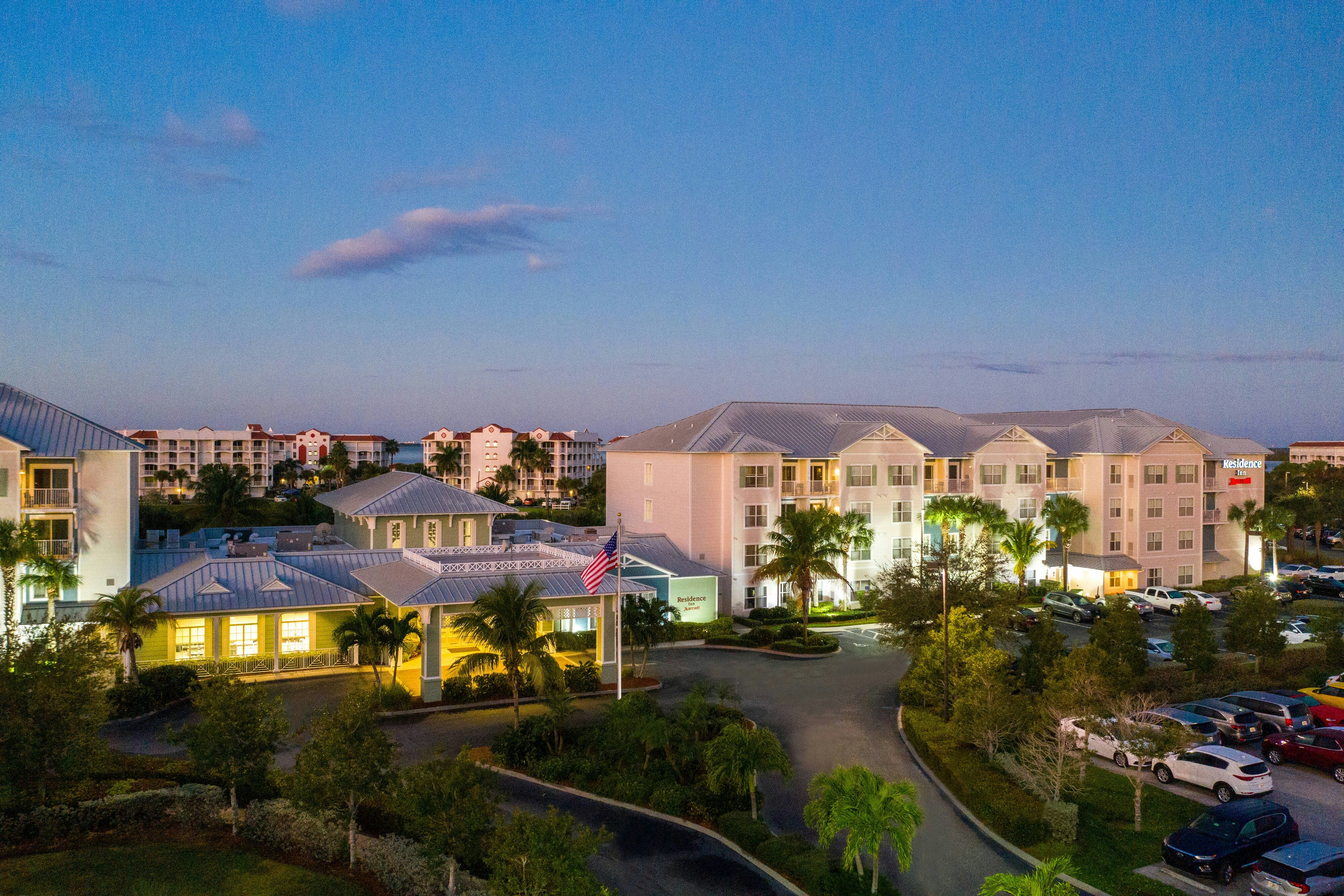 Residence Inn By Marriott Cape Canaveral Cocoa Beach 4/35