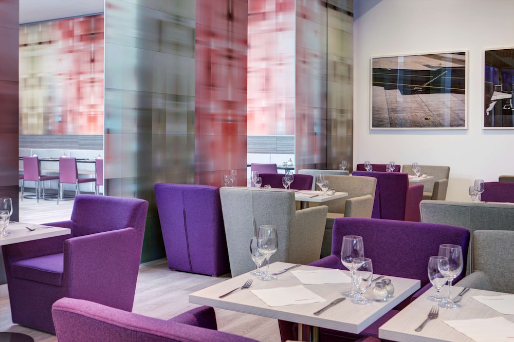 INTERCITY HOTEL FRANKFURT AIRPORT 41/61