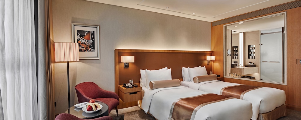 Millennium Hotel Taichung 10/80