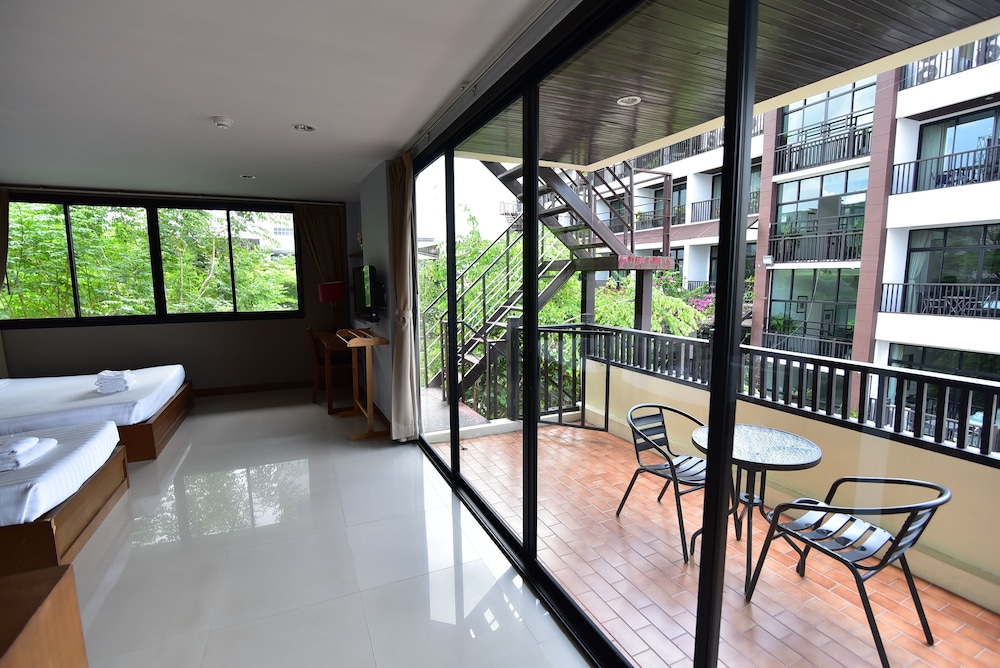 Wungnoy Hotel 38/66