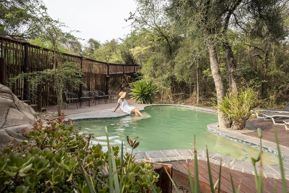 Panzi Lodge 44/50