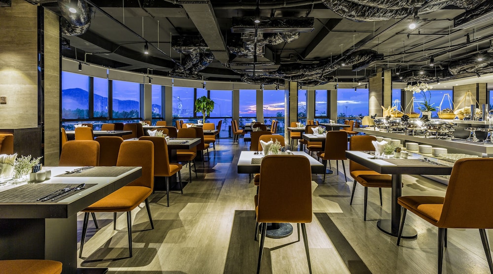 Stella Maris Beach Da Nang 53/72