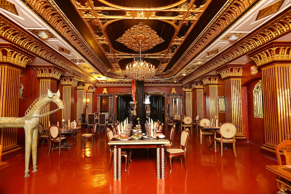 Ginger House Museum Hotel 17/30