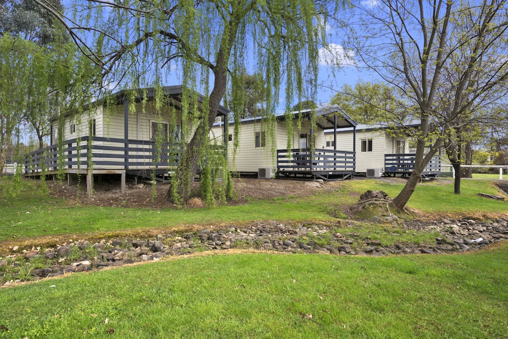 High Country Holiday Park 40/50