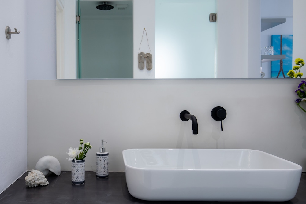 Arco Naxos Luxury Apartments 71/76